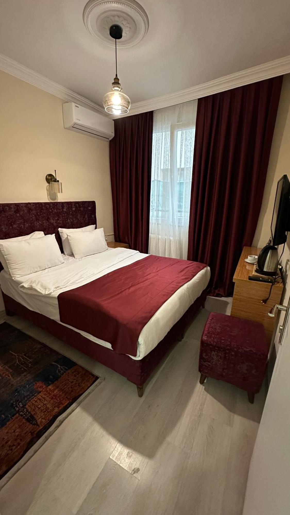 Golden Tulip Suite Apart Istanbulská provincie Exteriér fotografie